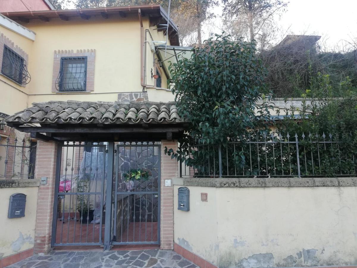 Il Pettirosso Villa Cesano Exteriör bild